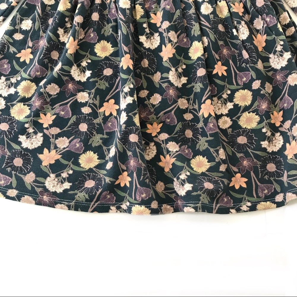 NWT Peek Girl Floral Print Dress - Picture 5 of 11